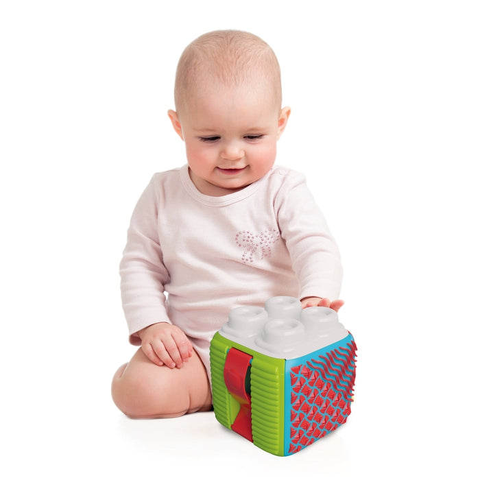 clementoni-soft-clemmy-sensory-activity-cube-cube-sensoriel-4-briques image 5