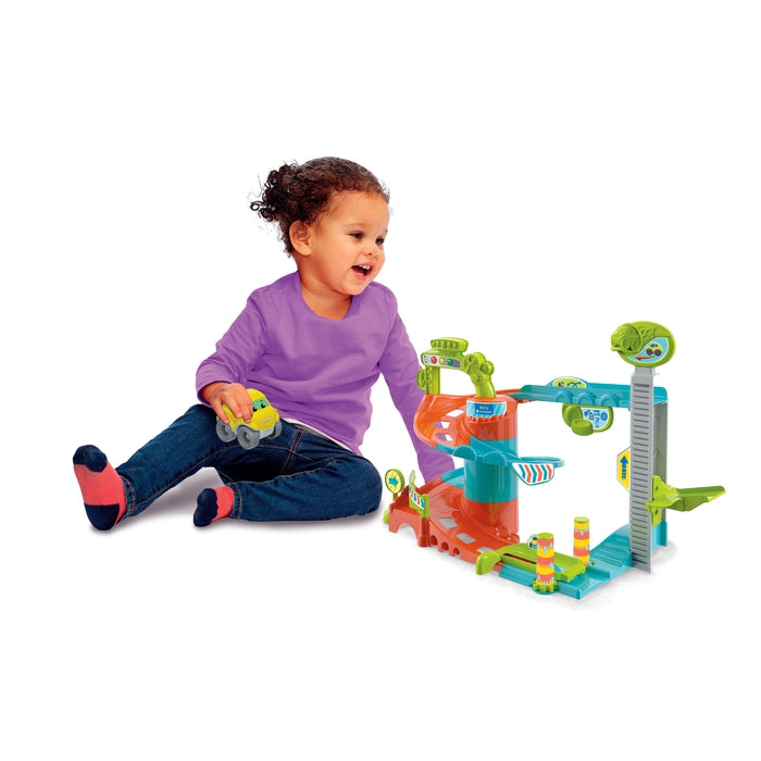 clementoni-baby-fun-garage-baby-track-avec-voiture image 3