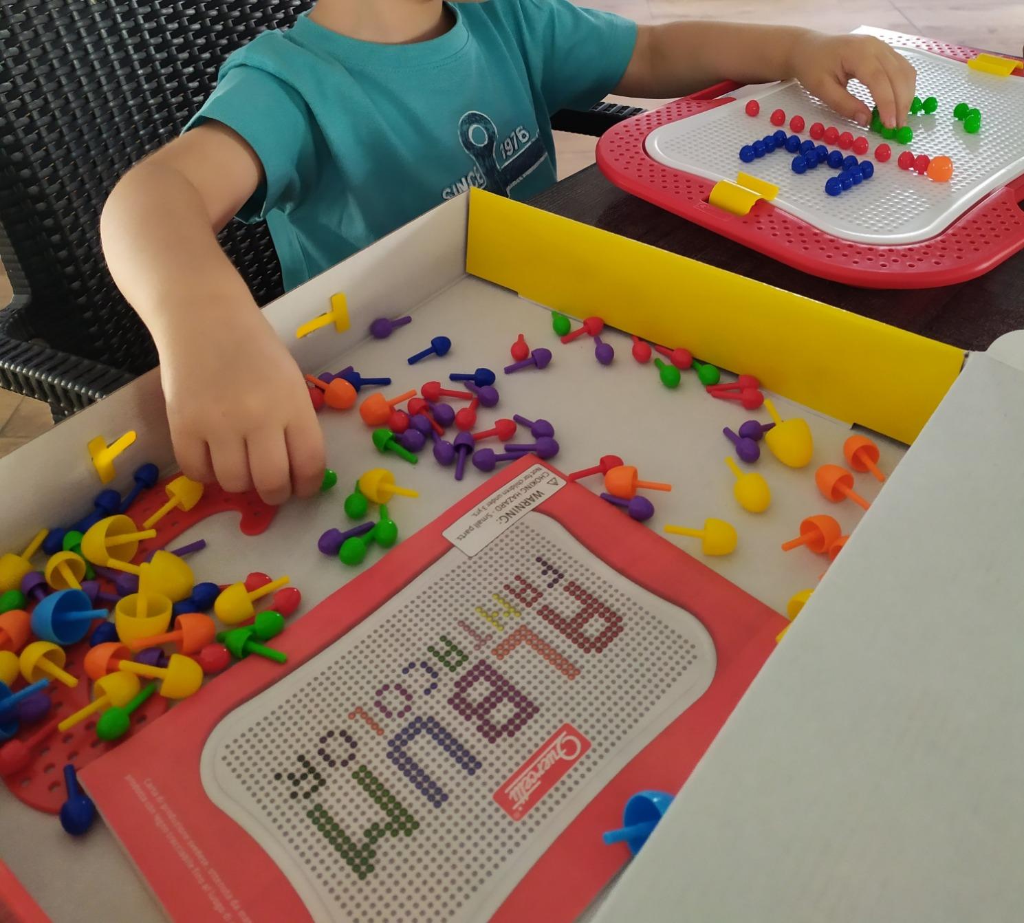 Ma fille ne le lâche plus